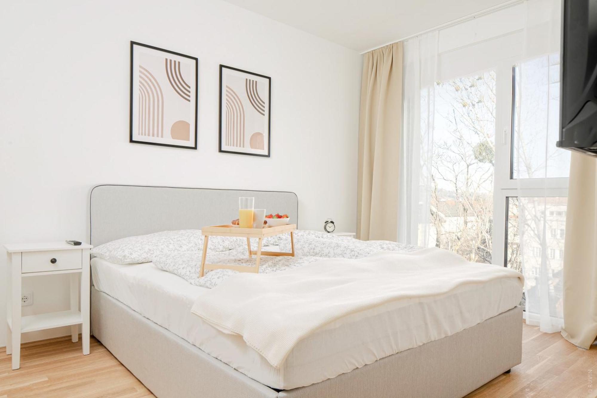 Whats-App Self-Check-In - Apartment Am Hauptbahnhof Graz Ngoại thất bức ảnh