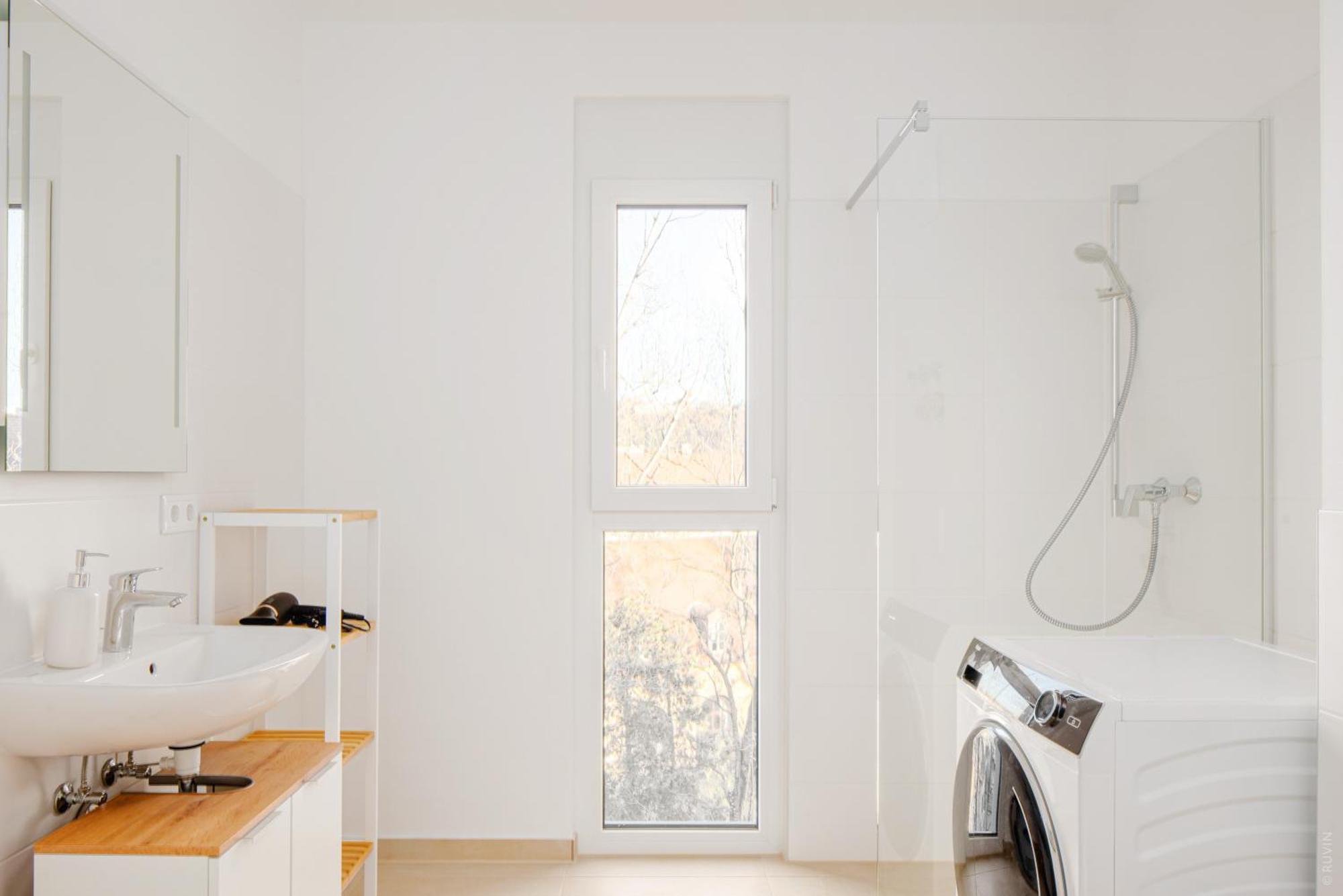 Whats-App Self-Check-In - Apartment Am Hauptbahnhof Graz Ngoại thất bức ảnh